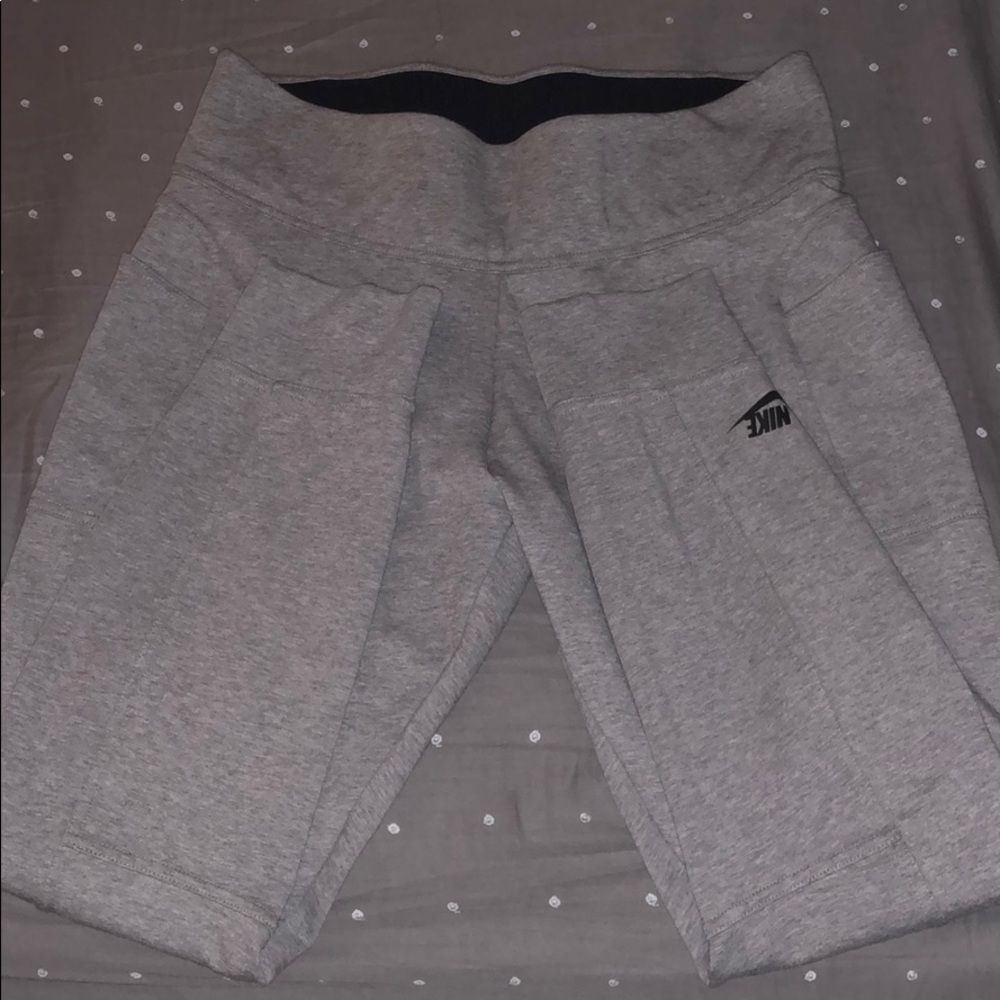 Nike leggings